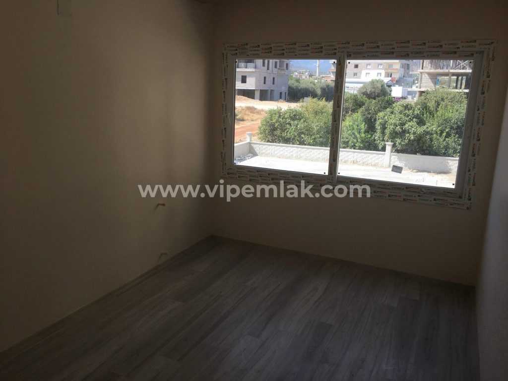 Erdemli Anadolu Lisesi Civarı Satılık 2+1 Kuzey Batı Cepheli 120 m2 1.KAT 165.000 TL_8 ERDEMLİ ANADOLU LİSESİ CİVARI UYGUN FİYATTA SATILIK DAİRELER