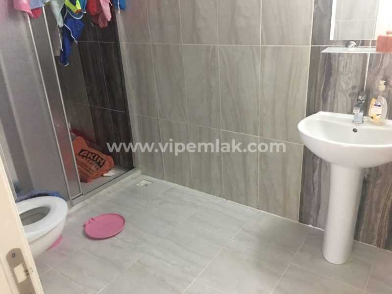 ERDEMLİ COŞKUN PLAZA DA SATILIK DAİRE