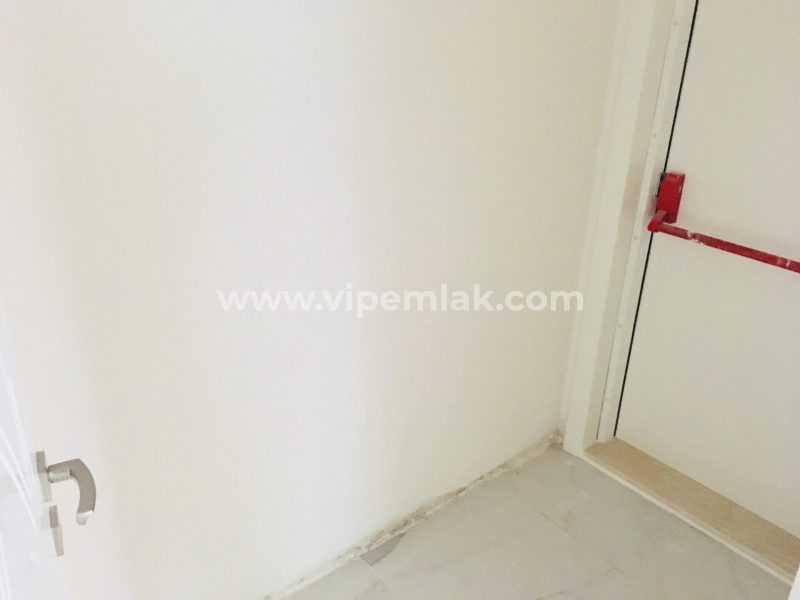 ERDEMLİ MERKEZDE ULTRA LÜX 3+1 SATILIK SIFIR DAİRE