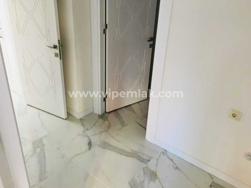 ERDEMLİ MERKEZDE ULTRA LÜX 3+1 SATILIK SIFIR DAİRE