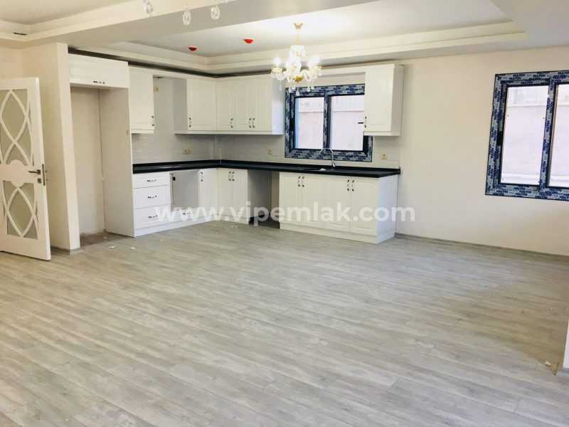 ERDEMLİ MERKEZDE ULTRA LÜX 3+1 SATILIK SIFIR DAİRE