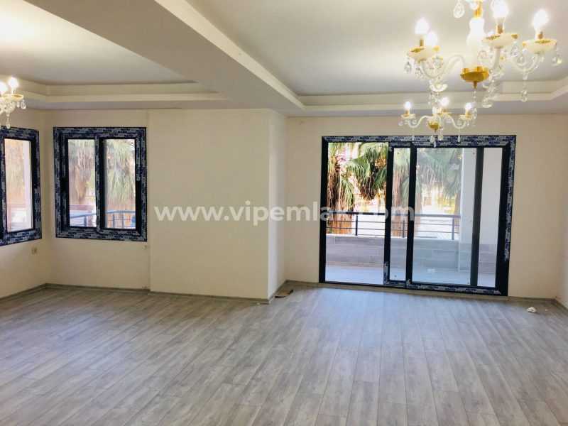 ERDEMLİ MERKEZDE ULTRA LÜX 3+1 SATILIK SIFIR DAİRE