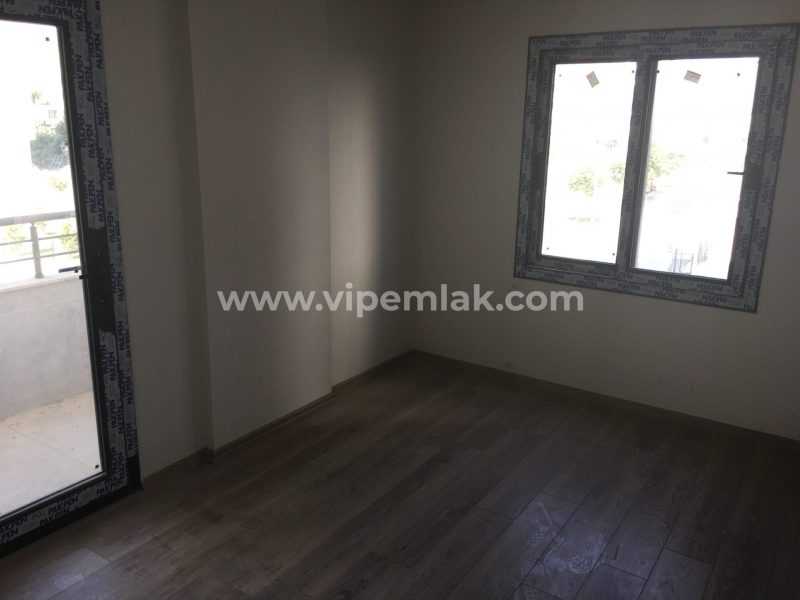 ERDEMLİ TAPU CADDESİNDE SATILIK SIFIR LÜX DAİRE