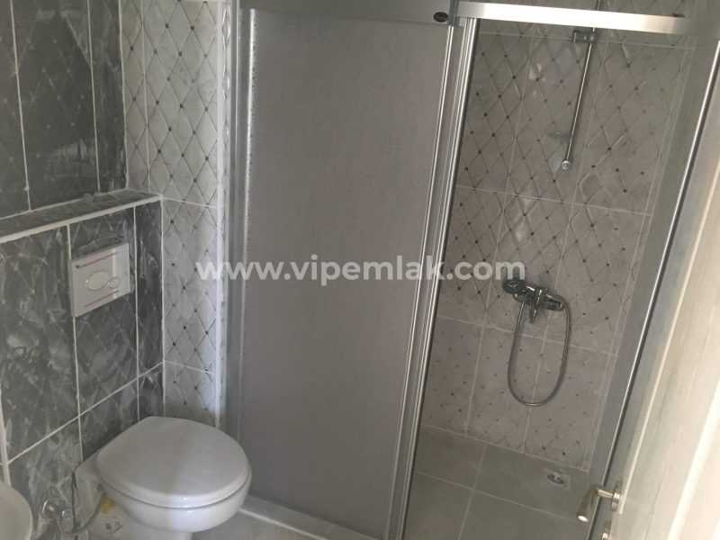 ERDEMLİ ÇEVREYOLU’NDA SATILIK ARAKAT SIFIR DAİRE