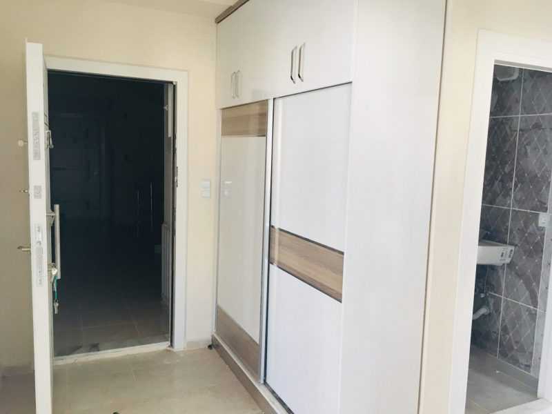 ERDEMLİ TAPU CADDESİNDE HAVUZLU SİTEDE SATILIK SIFIR DAİRE