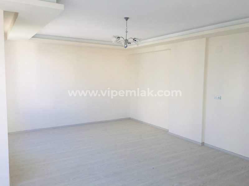 ERDEMLİ TAPU CADDESİNDE HAVUZLU SİTEDE SATILIK SIFIR DAİRE