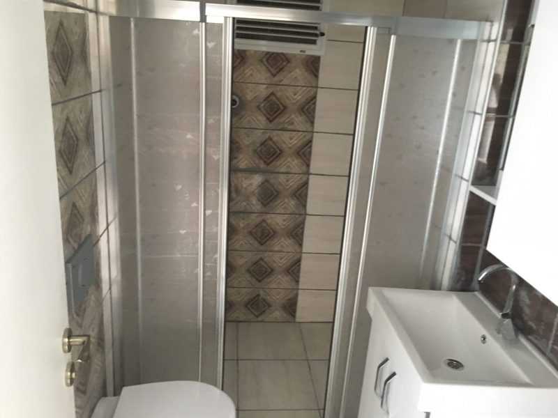 ERDEMLİ TÖMÜK BASRİKIŞ SİTESİNDE SATILIK YAZLIK DAİRE