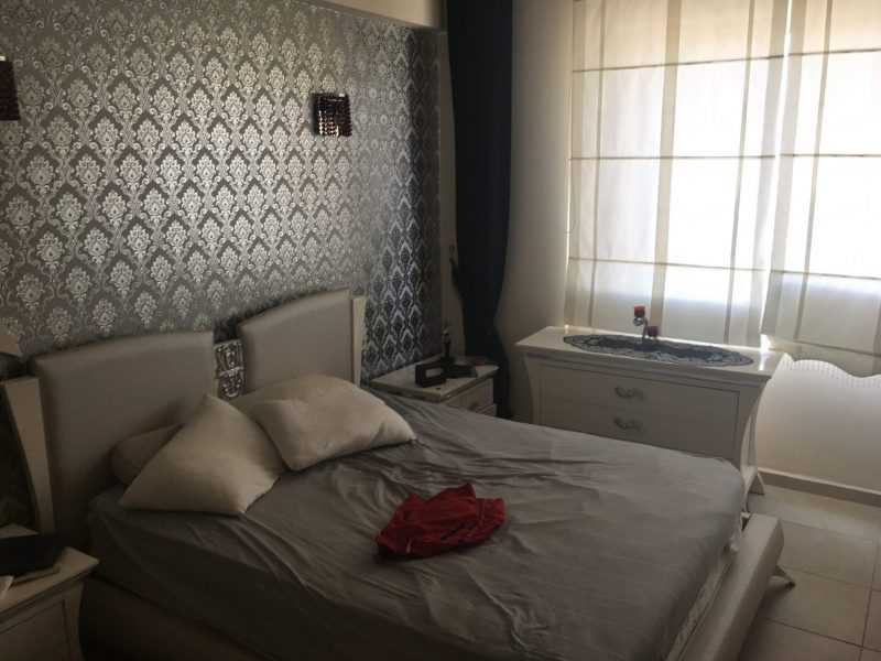 MERSİN KARGIPINARI QUEENABA SİTESİNDE SATILIK LÜX YAZLIK DAİRE