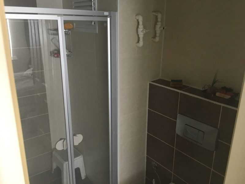 MERSİN KARGIPINARI QUEENABA SİTESİNDE SATILIK LÜX YAZLIK DAİRE