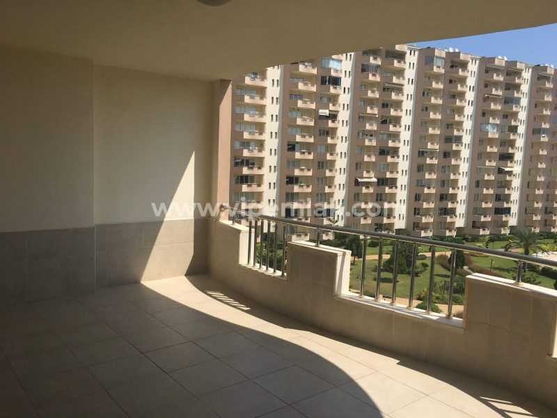 MERSİN KARGIPINARI QUEENABA SİTESİNDE SATILIK LÜX YAZLIK DAİRE