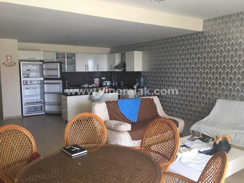 MERSİN KARGIPINARI QUEENABA SİTESİNDE SATILIK LÜX YAZLIK DAİRE