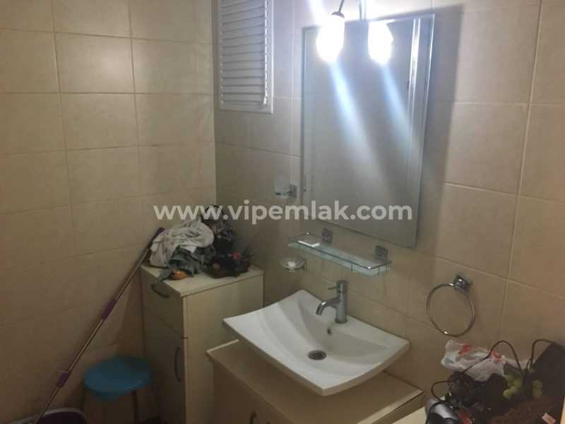 MERSİN KARGIPINARI QUEENABA SİTESİNDE SATILIK LÜX YAZLIK DAİRE