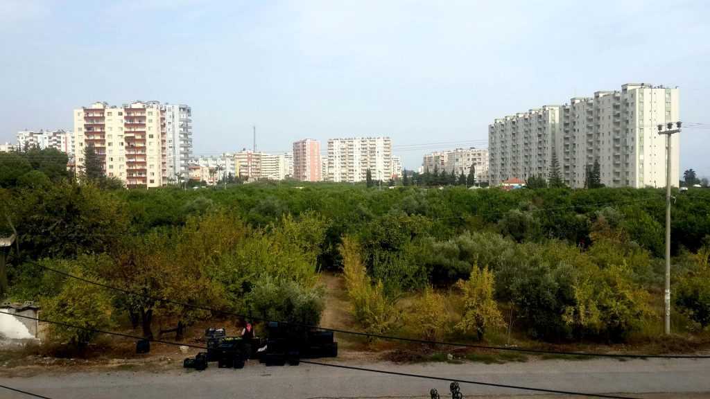 ERAS SİTESİ HAVUZLU DENİZE 100 M EŞYALI SATILIK 2+1 DAİRE