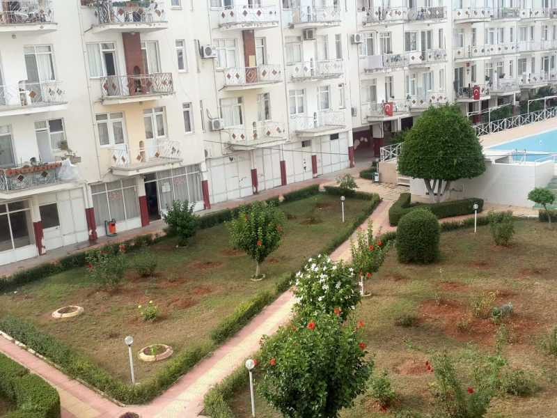 ERAS SİTESİ HAVUZLU DENİZE 100 M EŞYALI SATILIK 2+1 DAİRE