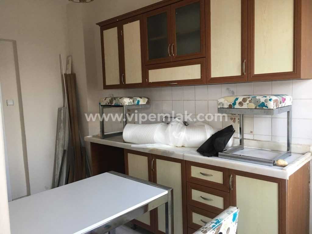 ERDEMLİ ALATA SELCEN SİTESİNDE ÖĞRENCİYE EŞYALI KİRALIK DAİRE