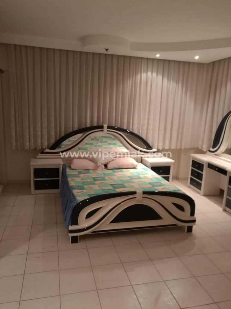 TÖMÜK FLAMİNGO 4 EŞYALI SATILIK 4+1 DAİRE