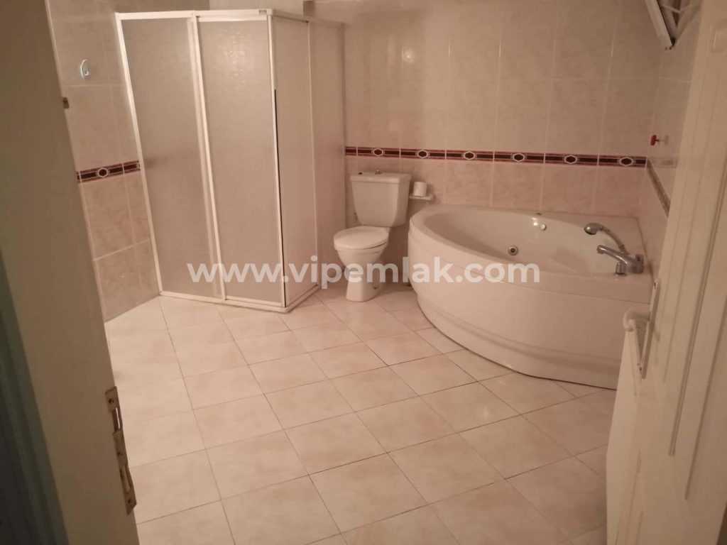 TÖMÜK FLAMİNGO 4 EŞYALI SATILIK 4+1 DAİRE
