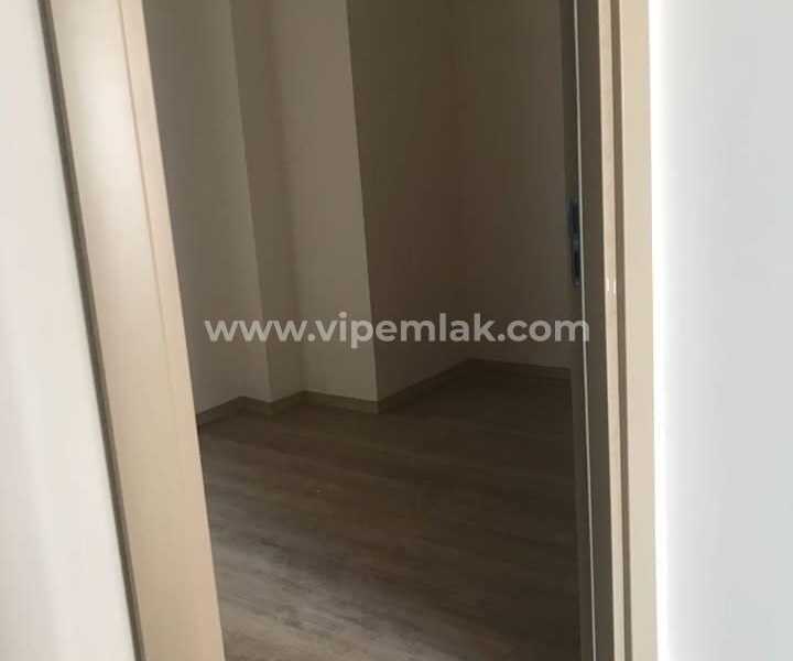 TECE BATI YAKASI SİTESİNDE SATILIK YAZLIK DAİRE