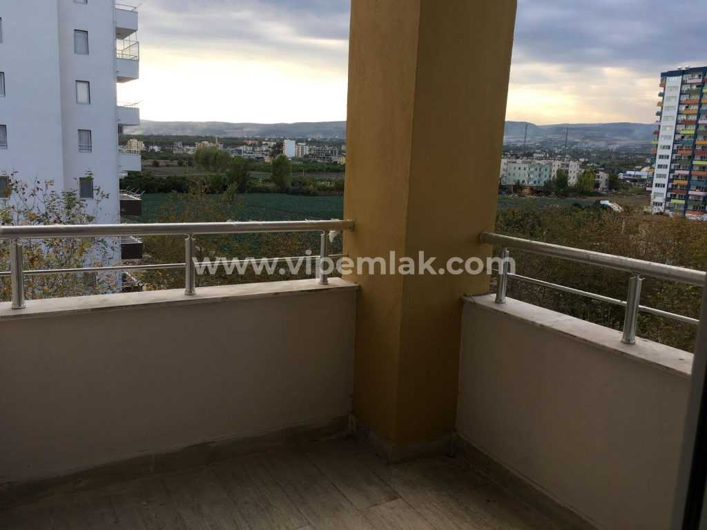 Arpaçbahşiş havuzlu site içerisinde sıfır binada satılık 3+1