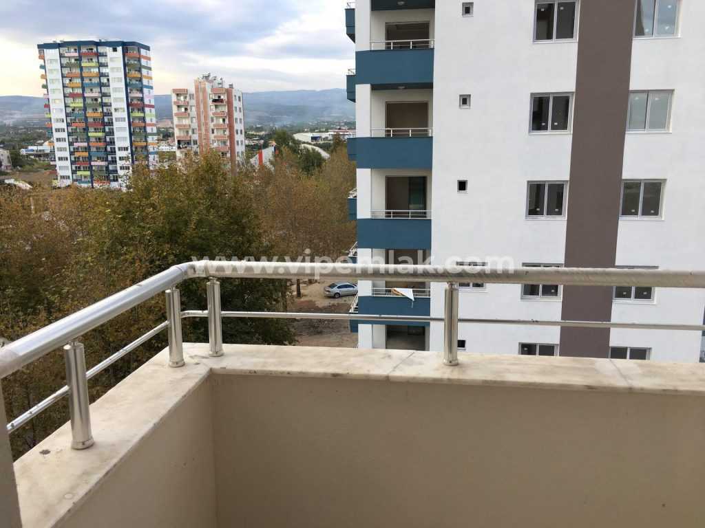 Arpaçbahşiş havuzlu site içerisinde sıfır binada satılık 3+1