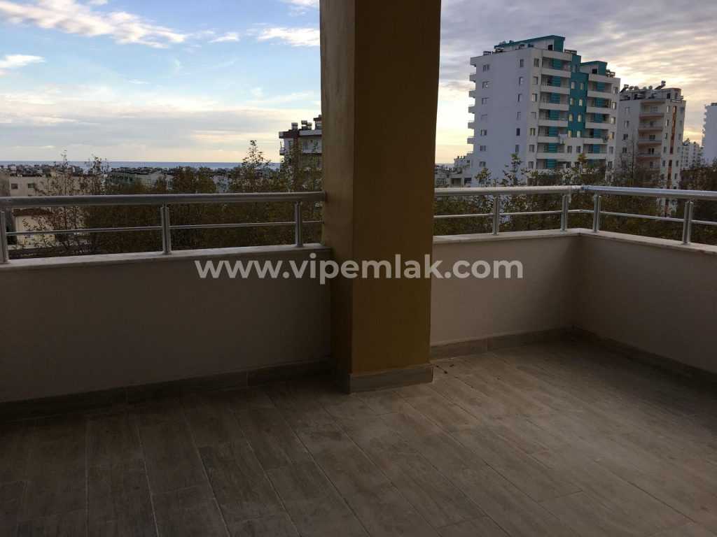 Arpaçbahşiş havuzlu site içerisinde sıfır binada satılık 3+1