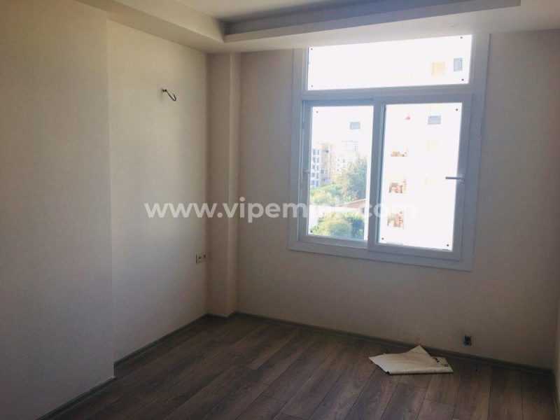 ERDEMLİ ALATAPLAZA’DA GENİŞ VE FERAH SATILIK DAİRE