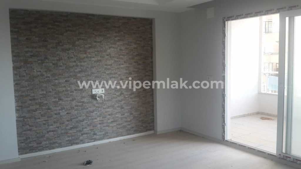 AYAŞ PALMİYE SİTESİNDE KAÇIRILMAYACAK  UYGUN FİYATLI SATILIK YAZLIK DAİRE