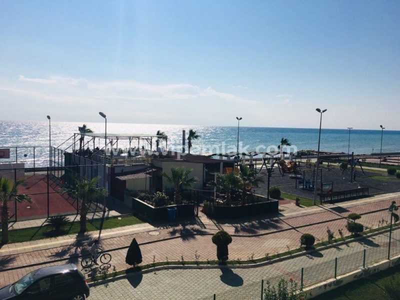 ERDEMLİ ERCİYES SİTESİNDE MUHTEŞEM DENİZ MANZARALI İÇİ YAPILI SATILIK DAİRE