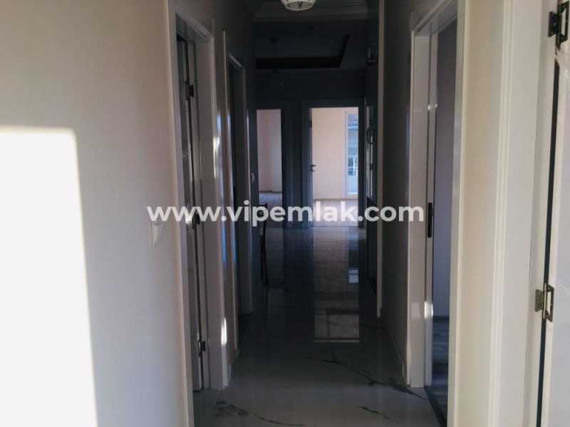 ERDEMLİ PAZARYERİ CİVARI ANAHTAR TESLİM 4+1 SIFIR DAİRE