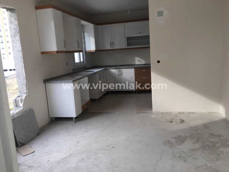 ERDEMLİ TAPU CADDESİNDE SATILIK UYGUN FİYATLI SIFIR DAİRE