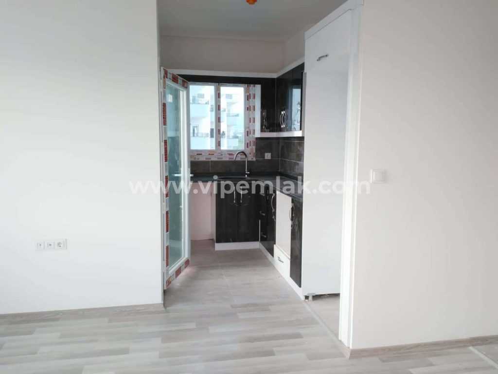 Tömük te sıfır bina da satılık 2+1 hem yazlık hem kışlık daire