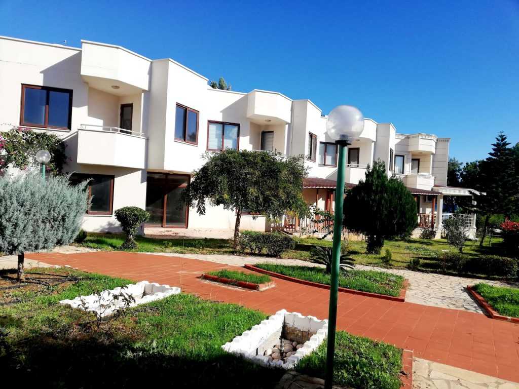 ALTINPORTAKAL SITESI ULTRALUKS DUBLEKS 3+1 VILLA