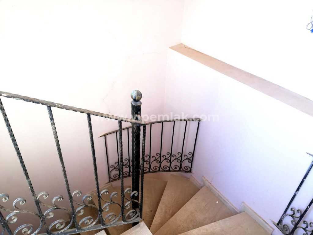 ALTINPORTAKAL SITESI ULTRALUKS DUBLEKS 3+1 VILLA