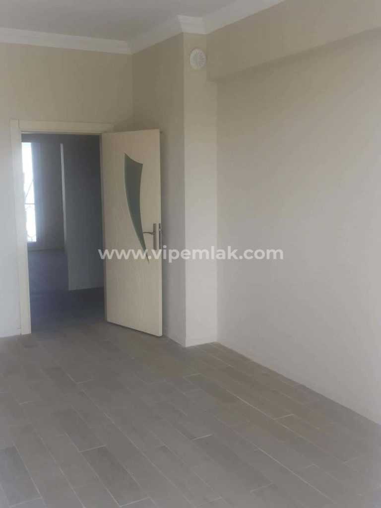 ERDEMLİ TÖMÜKTE ASER SİTESİNDE KELEPİR SATILIK 2+1 YAZLIK DAİRE