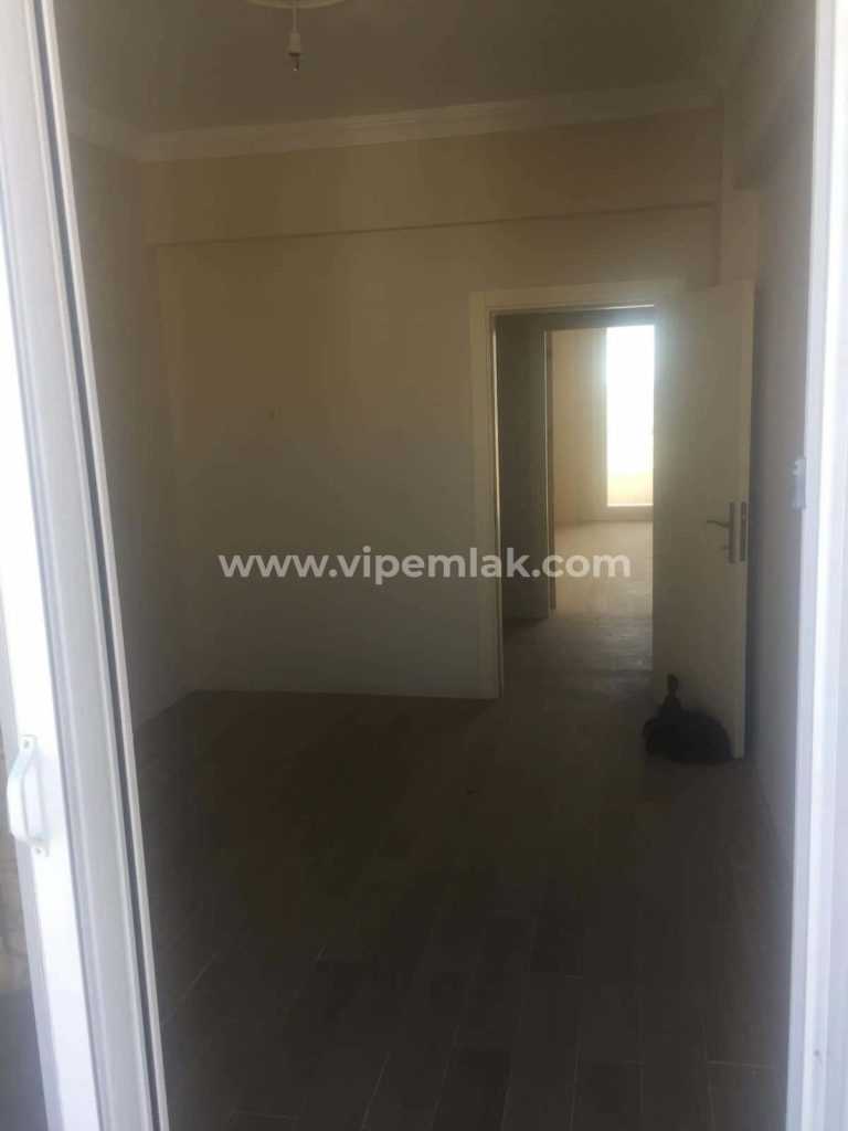 ERDEMLİ TÖMÜKTE ASER SİTESİNDE KELEPİR SATILIK 2+1 YAZLIK DAİRE