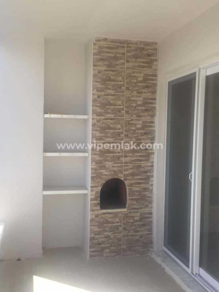 ERDEMLİ TÖMÜKTE ASER SİTESİNDE KELEPİR SATILIK 2+1 YAZLIK DAİRE