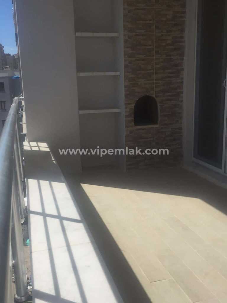 ERDEMLİ TÖMÜKTE ASER SİTESİNDE KELEPİR SATILIK 2+1 YAZLIK DAİRE