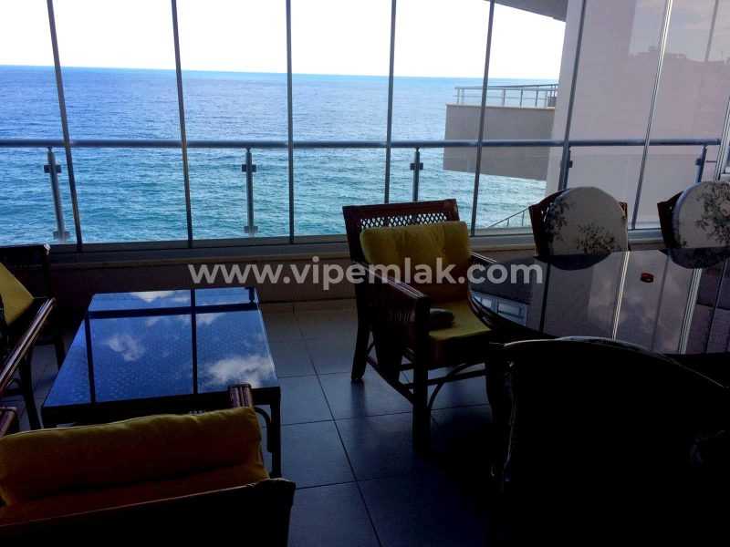 AYAŞ ELİSSA SİTESİ DENİZE SIFIR 3+1 165M2 EŞYALI SATILIK