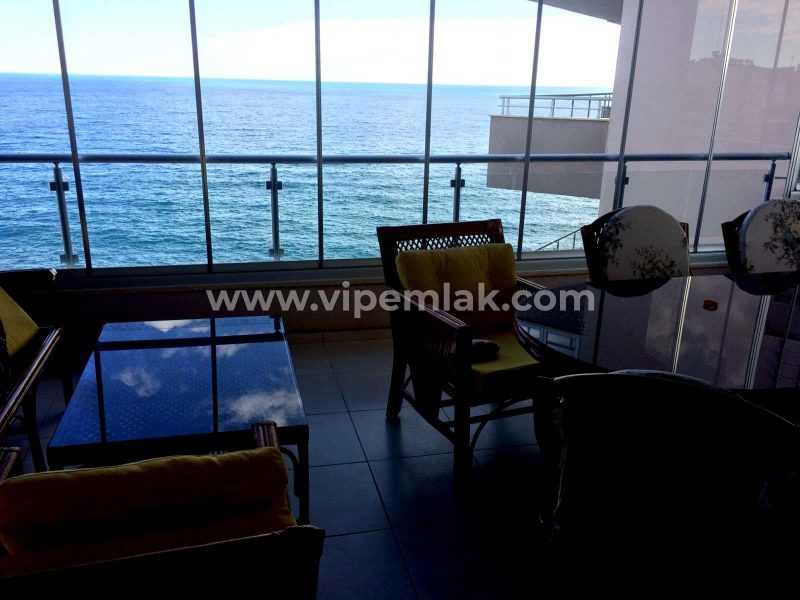 AYAŞ ELİSSA SİTESİ DENİZE SIFIR 3+1 165M2 EŞYALI SATILIK
