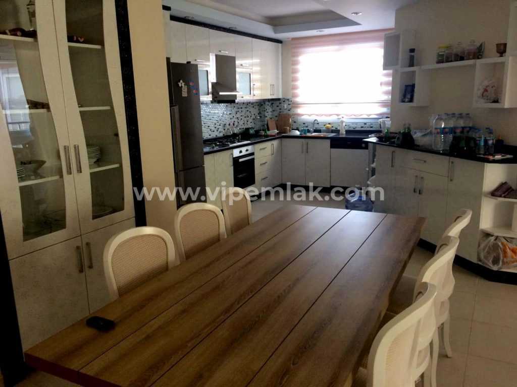 AYAŞ ELİSSA SİTESİ DENİZE SIFIR 3+1 165M2 EŞYALI SATILIK