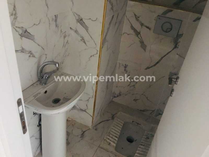 Erdemli Alata Mahallesinde Yüksek Giriş Kelepir Satılık Daire