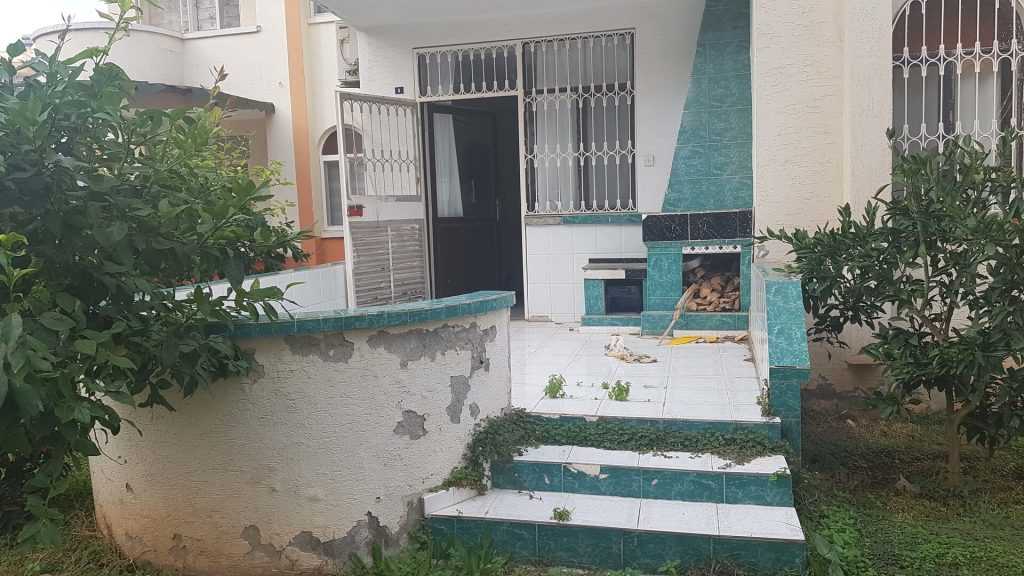 Mersin erdemli Arpaçbahşiş Satılık villa 3+1 denize 50metre