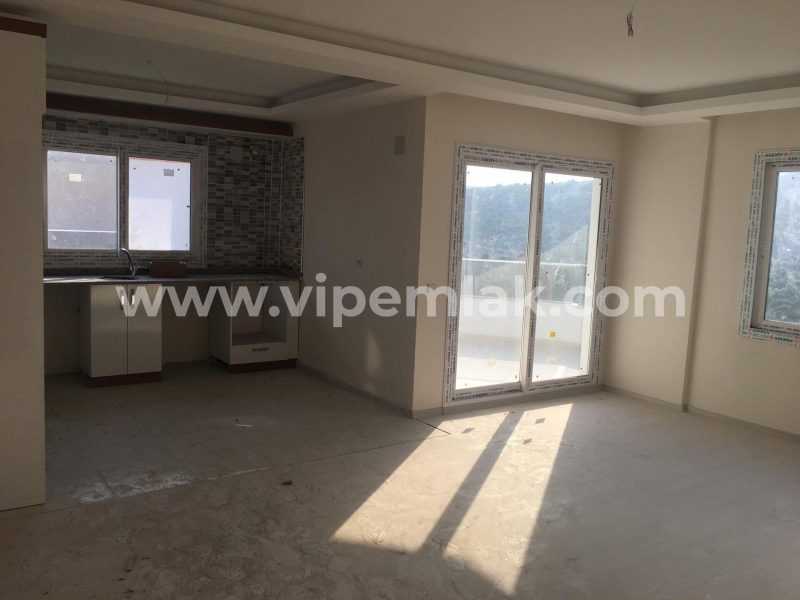 MERSİNİN GÖZDESİ KIZKALESİNDE HAVUZLU SİTEDE 2+1 SATILIK DAİRE