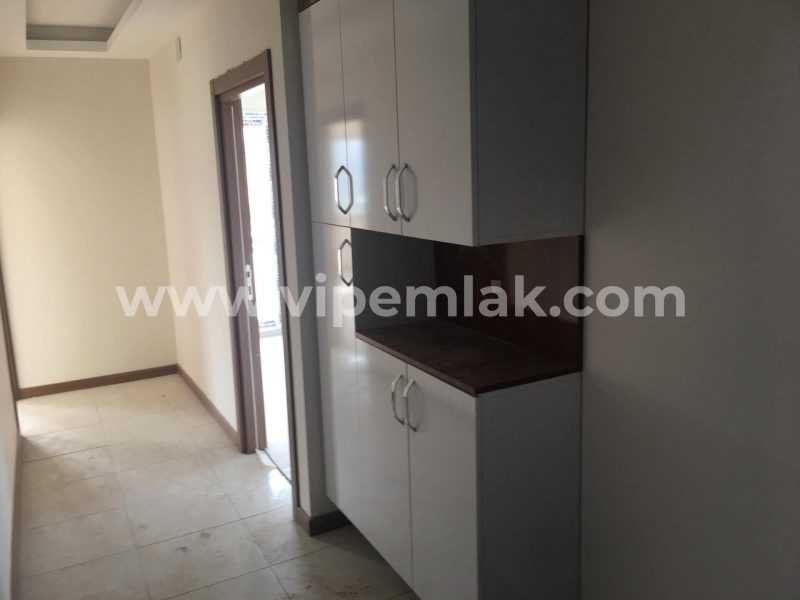 MERSİNİN GÖZDESİ KIZKALESİNDE HAVUZLU SİTEDE 2+1 SATILIK DAİRE
