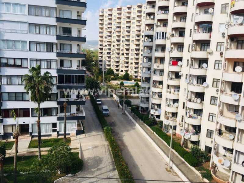 MEZİTLİ’NİN EN GÖZDE SİTELERİNDEN CEMİL BİNGÖL’DE SATILIK DAİRE