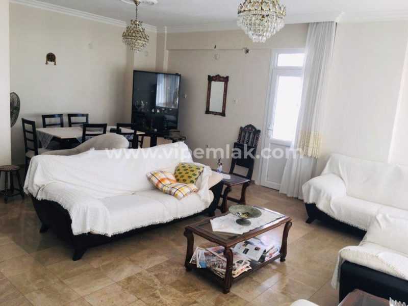 MEZİTLİ’NİN EN GÖZDE SİTELERİNDEN CEMİL BİNGÖL’DE SATILIK DAİRE