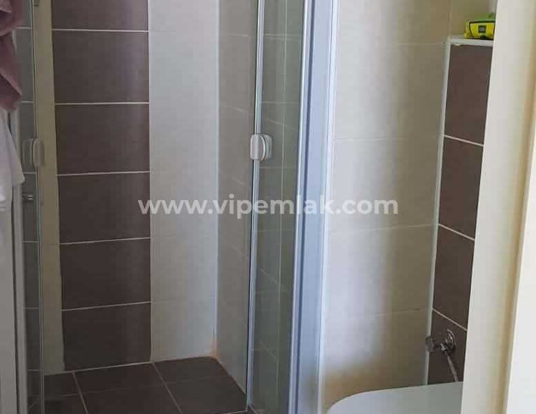 QUEENABA SİTESİNDE DENİZ MANZARALI EŞYALI SATILIK 3+1 YAZLIK DAİRE