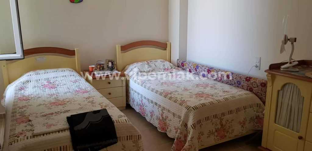 QUEENABA SİTESİNDE DENİZ MANZARALI EŞYALI SATILIK 3+1 YAZLIK DAİRE