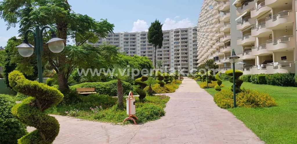 QUEENABA SİTESİNDE DENİZ MANZARALI EŞYALI SATILIK 3+1 YAZLIK DAİRE