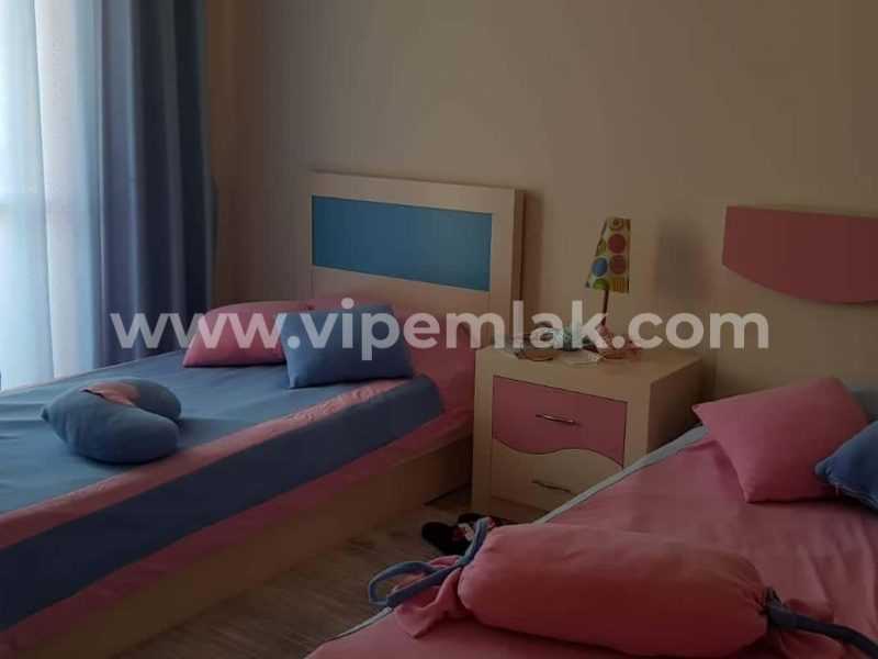 QUEENABA SİTESİNDE DENİZ MANZARALI EŞYALI SATILIK 3+1 YAZLIK DAİRE